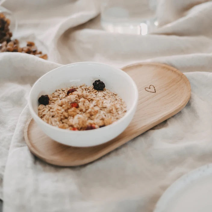 Tablett aus Eiche Herz