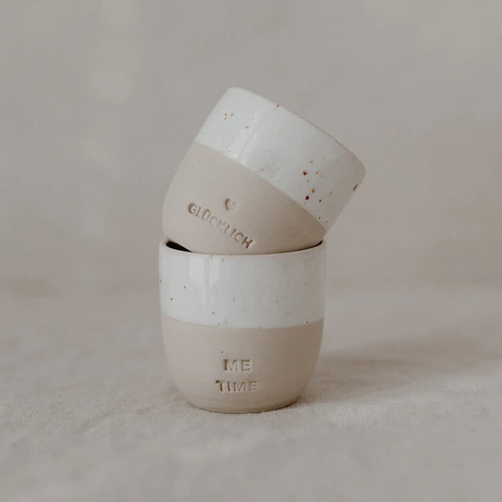 Espressobecher glücklich