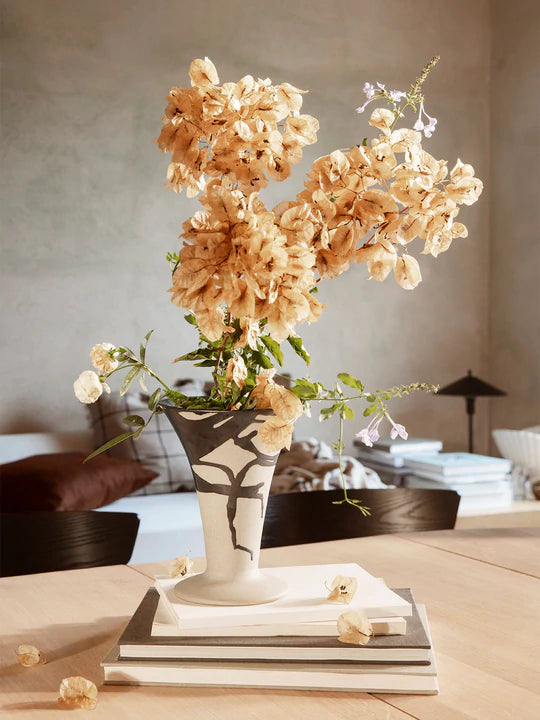 Flores Vase
