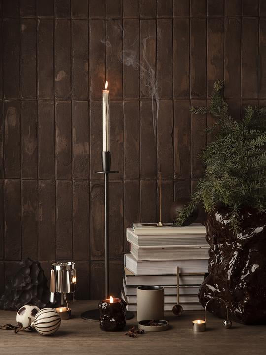 Hoy Casted Candle Holder Black
