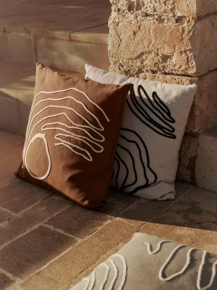 Jot Cushion Aged Gold