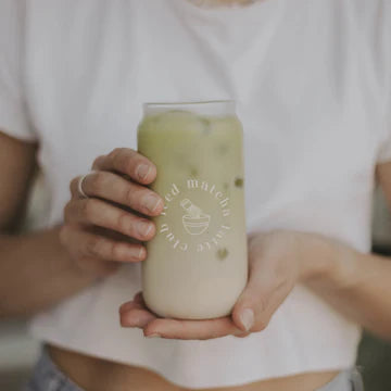 Hohes Trinkglas Iced Matcha Latte club