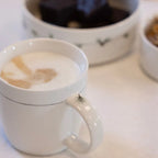 Sögne Porzellanbecher „Desember Schneemann“