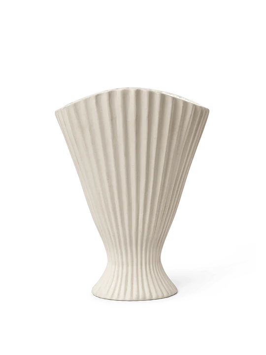 Fountain Vase Off White