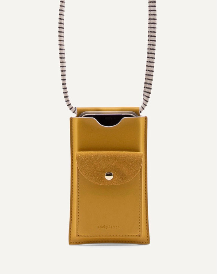 The Sticky Sis Club Handytasche