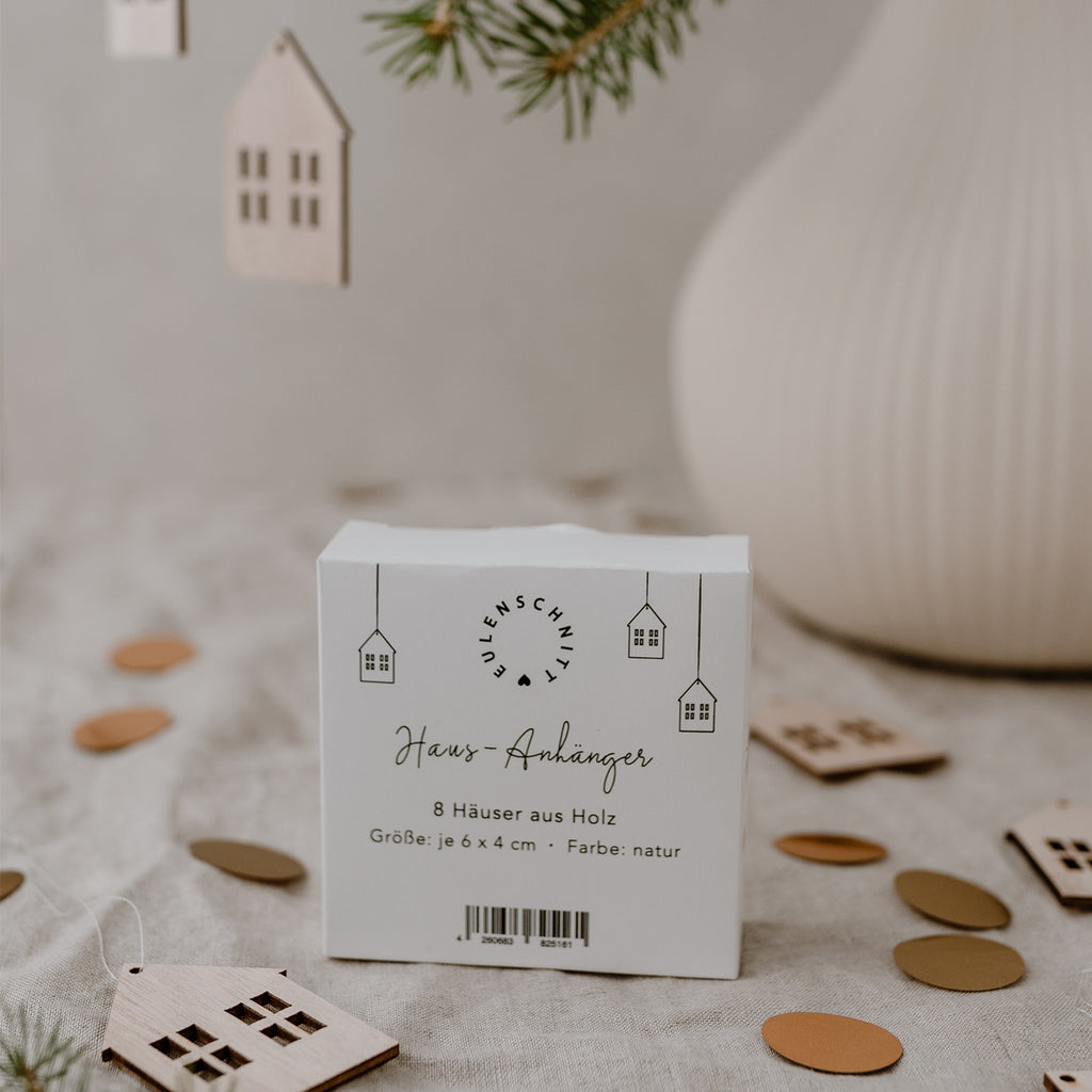 Holzanhänger Haus Natur 8er