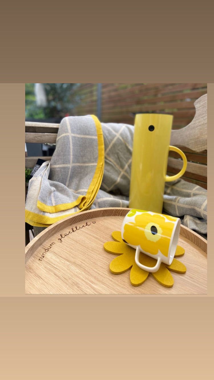 Tablett rundum glücklich