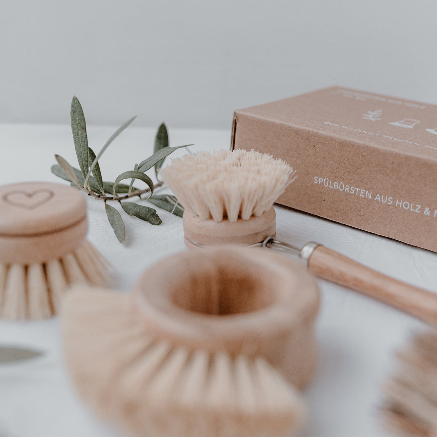 Spülbürsten aus Holz im 5er Set