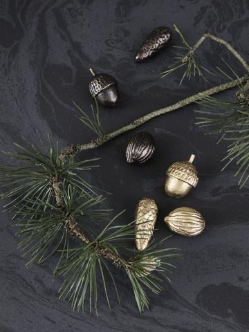 Winterland Forest Treats Brass