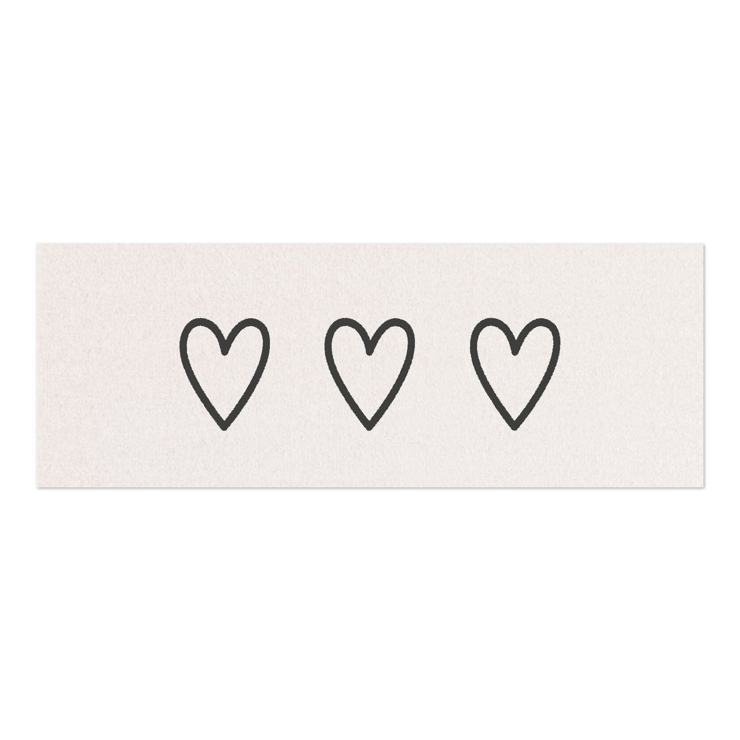 Kleine Polyamid Matte Creme Drei Herzen