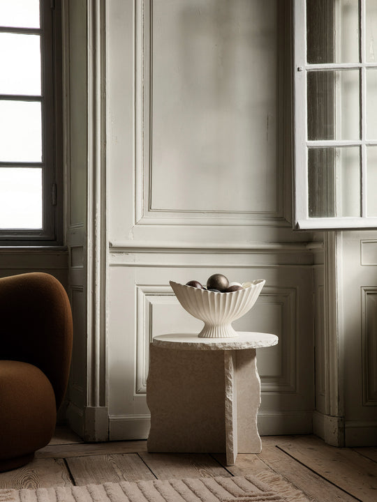 Fountain Centrepiece Off White